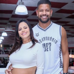 Viviane Araújo descobriu sua gravidez no final de 2021, pouco depois do casamento com Guilherme Militão