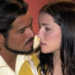 'A Padroeira', com Deborah Secco e Luigi Barricelli foi uma das novelas de maior fracasso de Walcyr Carrasco