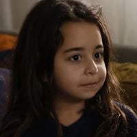 A maior responsabilidade que Melek, da novela turca ‘Mãe’, enfrenta, mas nenhuma criança deveria ter