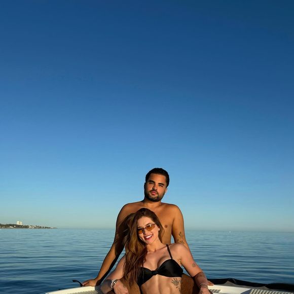 Lucas Guedez aproveitou os stories para fazer uma brincadeira com Virgínia e expôs a famosa