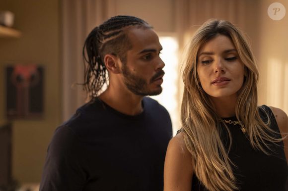 Novela ‘Beleza Fatal’: Gabriel (Romaní) é filho de Lola e realiza o sonho de se tornar policial, assim como o pai era. Ele foi assassinado pela mãe quando o rapaz ainda era criança