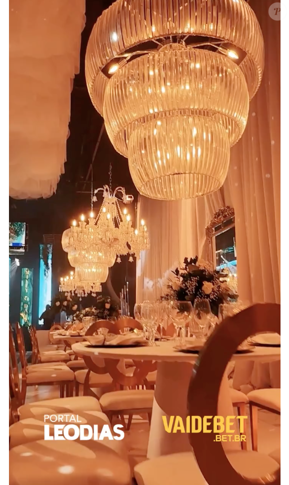 Casamento de Davi Brito e Emilly Araújo foi todo em tons de branco e off white