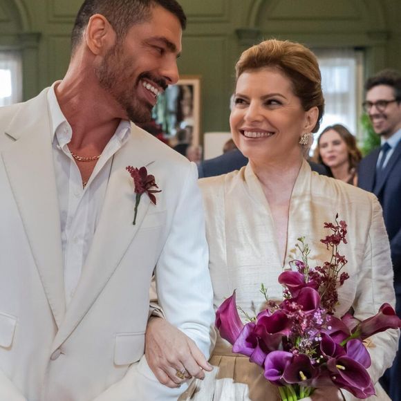 Nem rosas, nem orquídeas: as flores usadas por Odete Roitman em seu buquê de casamento em 'Vale Tudo' tem significado inusitado