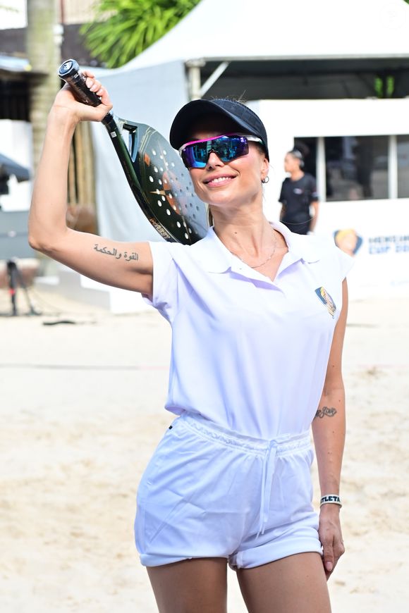 Ex-participantes do BBB se reúnem em torneio de beach tennis após o fim do reality; Flávia Vianna na foto