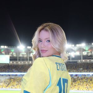 Prestes a viver a Copa do Mundo ao lado de Endrick, Gabriely Miranda abriu a intimidade da relação e revelou detalhes da rotina do casal na Europa
