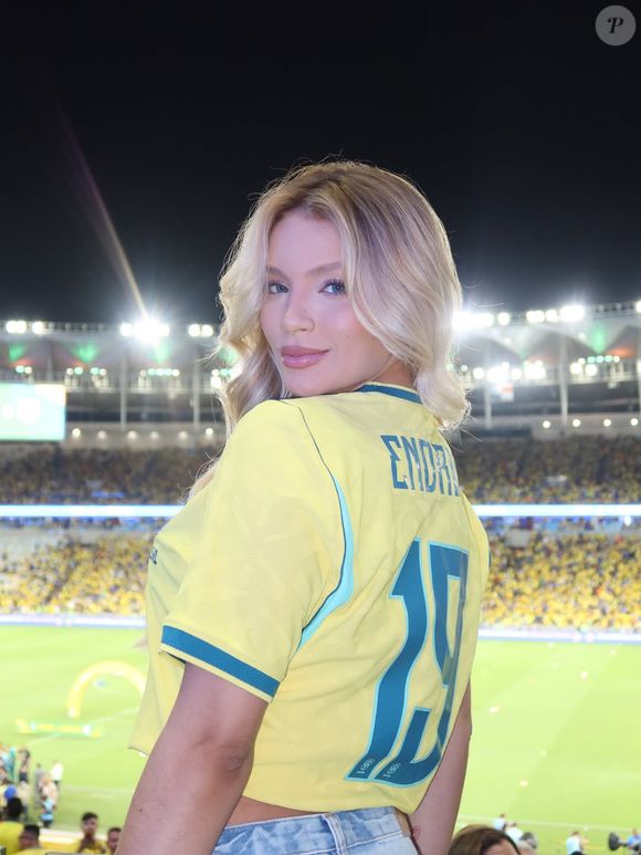 Prestes a viver a Copa do Mundo ao lado de Endrick, Gabriely Miranda abriu a intimidade da relação e revelou detalhes da rotina do casal na Europa