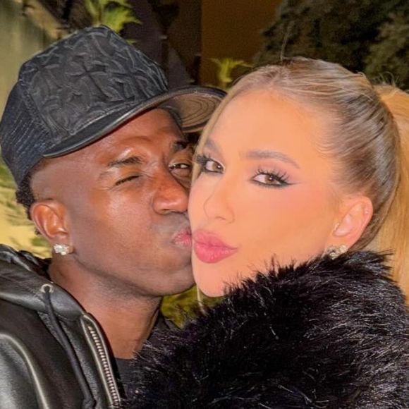 Na Espanha, Virgínia Fonseca tem intimidade com Vini Jr. exposta por amigo e causa na web: 'Com o bofe e quicando'