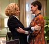 Encontro de Odete Roitman (Debora Bloch) e Celina (Malu Galli) em Vale Tudo