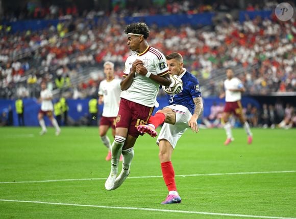 Mbappé e a França deram adeus à Copa 2026 no Dia da Bastilha, e a internet não deixou a coincidência passar despercebida