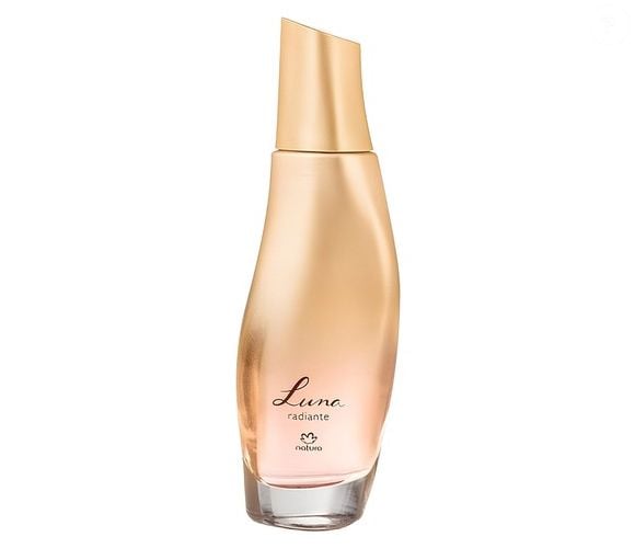 3. Natura Luna Radiante (Natura) | R$ 186 - Entre as fragrâncias brasileiras, Natura Luna Radiante se destaca pelo frescor luminoso e pela combinação equilibrada de notas florais e frutadas. A fragrância se abre com notas de topo de laranja amarga, mandarina e pimenta rosa, criando uma sensação vibrante e elegante desde a primeira borrifada