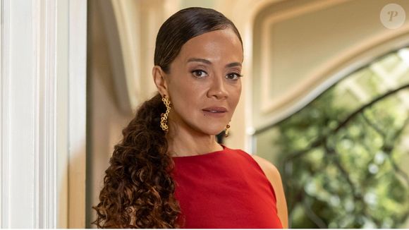 Tânia (Aline Borges), ex-mulher de Jaques, voltará disfarçada de enfermeira e vigiará a movimentação no quarto de Ricardo, em cenas que acontecem nesta quinta, 6.