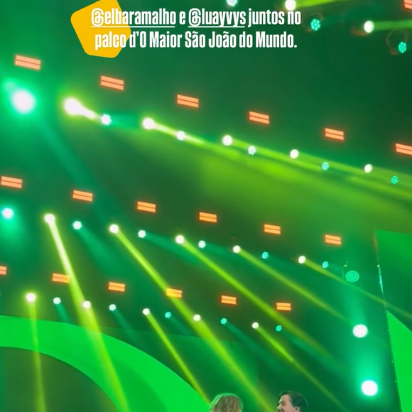 Filho de Maurício Mattar e Elba Ramalho, Luã Yvys cantou com a mãe em show de São João em 23 de junho de 2025