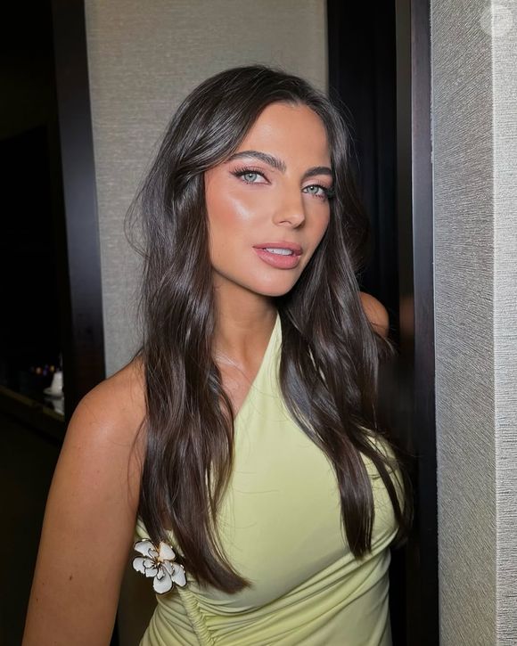 Uma das dicas de Kelly Piquet é o seu passo a passo de apenas 10 minutos para deixar a pele impecável