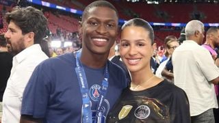 Pernambucana, fã de tattoos e mais: quem é a namorada brasileira de Nuno Mendes, promessa de Portugal? Thalyta Silva é eleita uma das melhores WAGs da Copa 2026