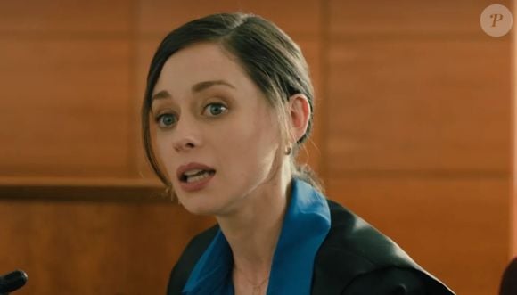 No Top 10 da Netflix, 'Perdendo o Juízo' reúne drama psicológico, suspense criminal e casos de tribunal em uma trama estrelada por Elena Rivera. Saiba por que essa série de 10 episódios merece entrar na sua lista