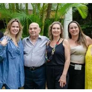 Esses são os irmãos e pai de Ana Paula Renault do 'BBB 26'