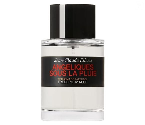 Angéliques Sous La Pluie (Frédéric Malle) - 100 ml | R$ 4.438,29 - Fresco, seco e delicadamente amadeirado, tem uma elegância minimalista que não precisa chamar atenção para ser memorável. É justamente essa discrição sofisticada que faz dele um dos queridinhos entre as amantes de perfumes mais refinados.