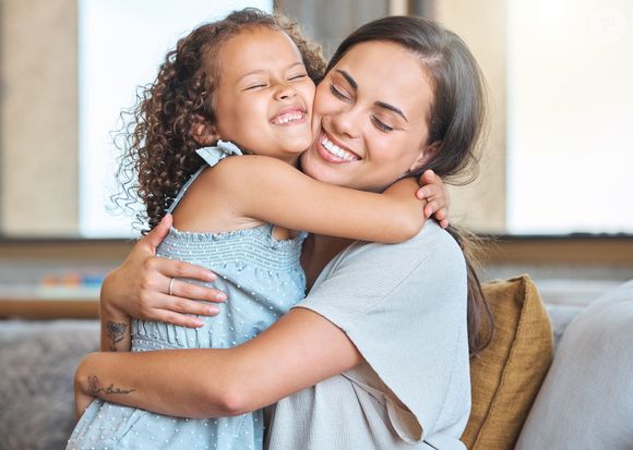 A criança se adapta: se elas perceberem que uma mudança de planos não é algo ruim, mas, sim, uma oportunidade de fazer algo diferente, estaremos fomentando sua adaptabilidade