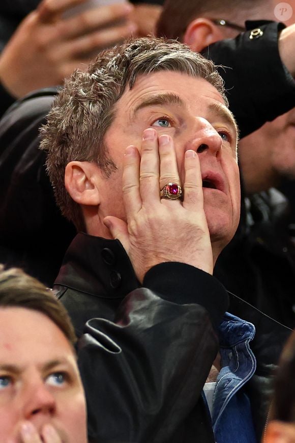 O clássico do Oasis voltou aos holofotes! Noel Gallagher revelou como reagiu ao ver Wonderwall embalar a campanha da Inglaterra na Copa de 2026 e ainda fez uma brincadeira envolvendo Jude Bellingham