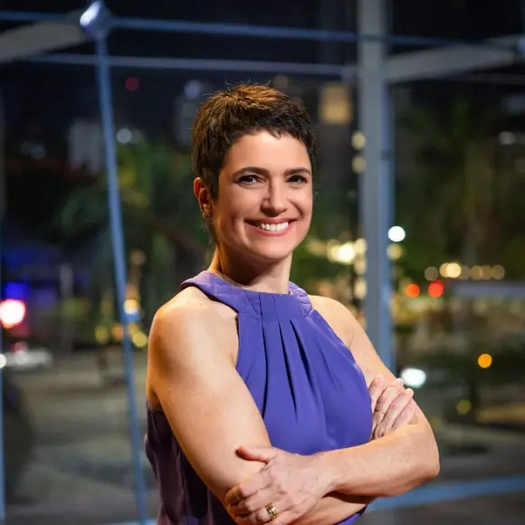 Sandra Annenberg apresenta o ‘Globo Repórter’ atualmente