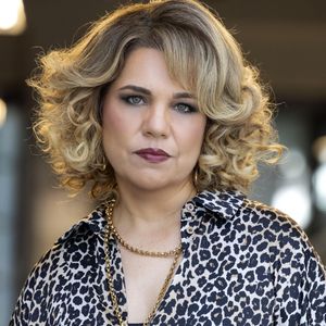 Poucos sabem que, na vida real, Isabel Teixeira foi diagnosticada com uma a síndrome de Li-Fraumeni, uma condição genética rara que aumenta o risco de desenvolver câncer