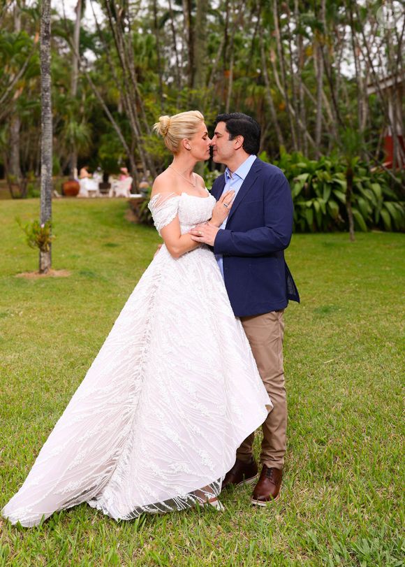 Ana Hickmann está morando com Edu Guedes, de quem ficou noiva em setembro de 2024