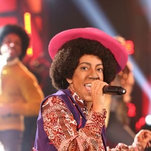 Provando seu talento como cantora e intérprete, Samantha Schmütz foi a quarta colocada no 'Show dos Famosos' em 2017, no 'Domingão'