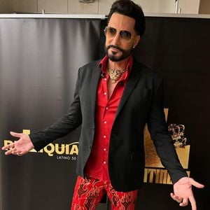 Latino afirmou em sua postagem: 'Tudo o que eu tinha para falar, eu já falei. Já denunciei, expliquei o que estava acontecendo. Se eu tiver que mostrar um dossiê, alguma coisa, vai ser na Justiça. Porque é lá que se resolvem os problemas e não aqui'.