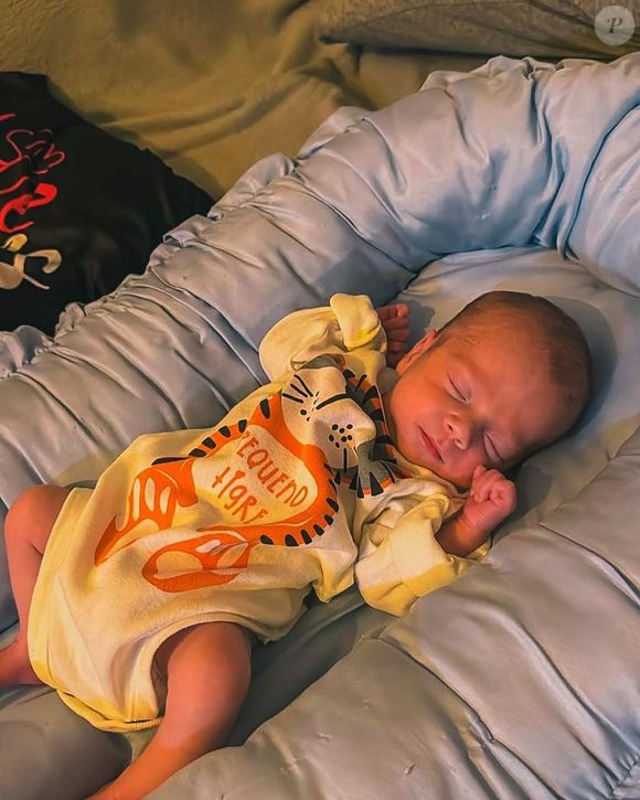 Filho de Isabel Veloso nasceu de forma prematura após 32 semanas de gravidez da influencer