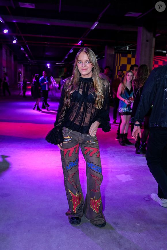 Entre shows de Doechi, Deftones e Sabrina Carpenter no Lollapalooza, look de Rafa Justus se destaca pelo jeans estilizado