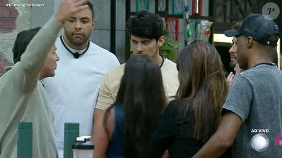 Gretchen disse que ela e Esdras iriam desistir do 'Power Couple Brasil 7' após permanência de rivais no game