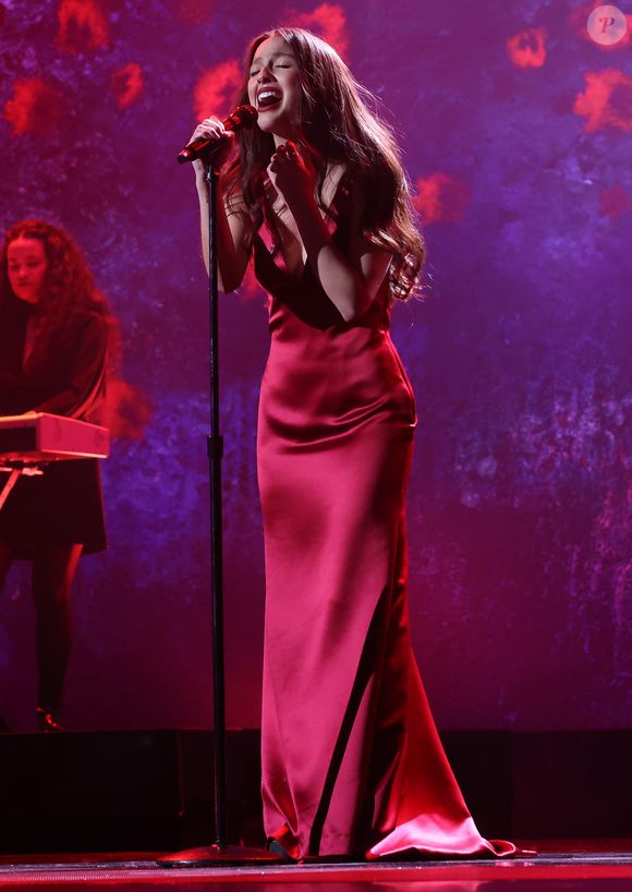 Prato queridinho de Olivia Rodrigo tem 6 gramas de proteína e 4 gramas de fibra em cada porção, mas deve tomar cuidado com o açúcar