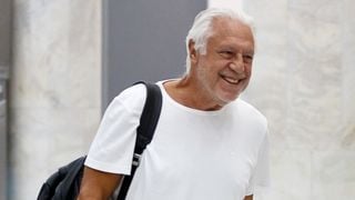 '200 pessoas chegaram atrasadas': aos 76 anos, Antonio Fagundes expõe processos na Justiça por decisão rígida no teatro