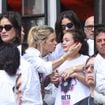 Unidas pelo amor: neta de Preta Gil, Sol de Maria é consolada por Carolina Dieckmmann após velório; veja fotos