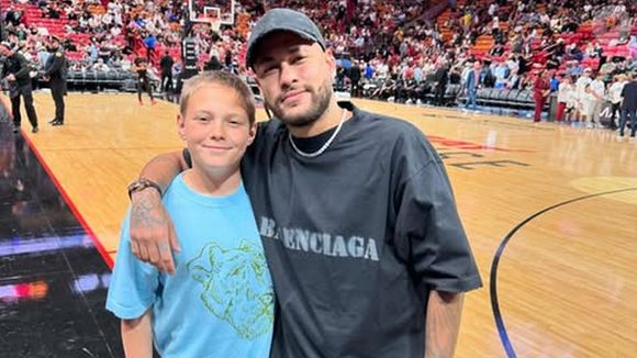 Neymar comemorou o aniversário do filho mais velho, Davi Lucca, neste domingo, 24 de agosto de 2025