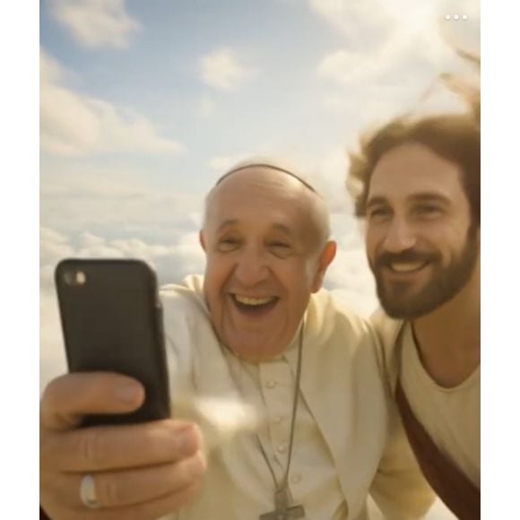 Com selfie no céu e trilha de Bob Dylan, vídeo de IA sobre o Papa Francisco mistura emoção e controvérsia
