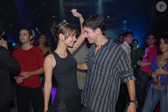 Marco Antônio Gimenez fez diversas novelas na TV Globo, como ‘Sete Pecados’ e ‘Caras & Bocas’, novela que deve substituir 'História de Amor' na Faixa Especial da Globo