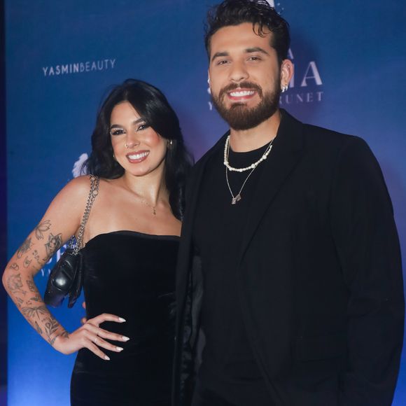 Ana Castela já viveu um romance com um sertanejo famoso. Ela teve um namoro de idas e vindas com Gustavo Mioto