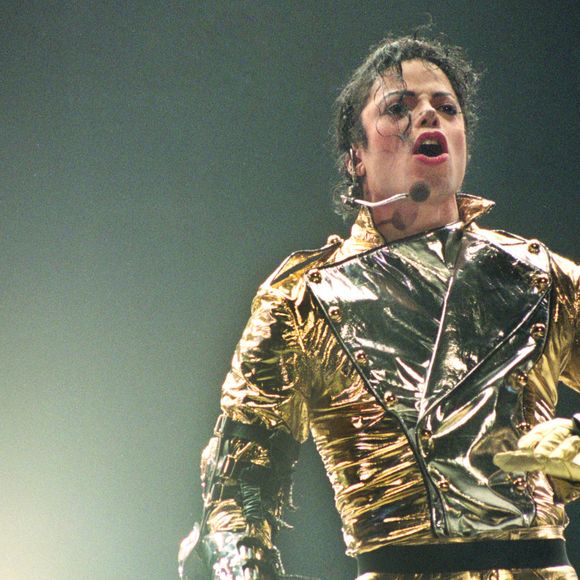 Michael Jackson morreu em 2009, aos 50 anos, e seu falecimento foi envolvido em diversas polêmicas