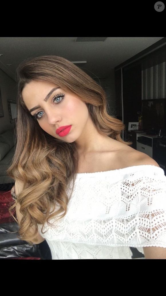 Catherine Bascoy começou sua carreira como influenciadora ainda na adolescência