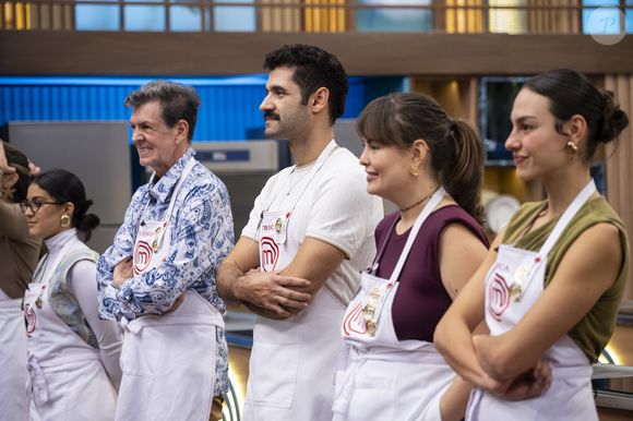 Participantes do MasterChef Brasil 2026 enfrentam mais um desafio na cozinha da Band. O episódio desta terça-feira (1º) terminou com uma nova eliminação