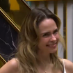 ‘Perdeu a chance de…’: look all white de Ana Paula Renault na final do ‘BBB 26’ frustra fãs - e o motivo não é o fato de ser basiquinho!