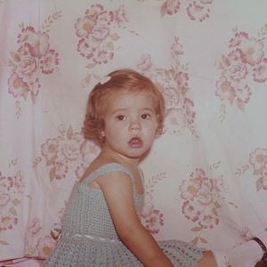 Antes e depois de Paolla Oliveira: atriz viveu infância anônima e ficou famosa anos depois, já adolescente, no 'Passa ou Repassa' (SBT)