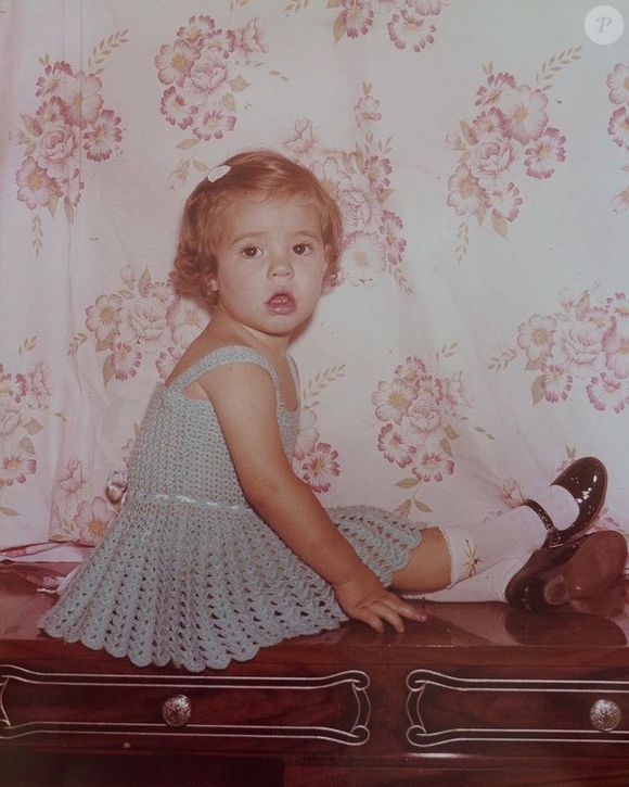 Antes e depois de Paolla Oliveira: atriz viveu infância anônima e ficou famosa anos depois, já adolescente, no 'Passa ou Repassa' (SBT)