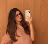 Ao contrário do que muitas mulheres imaginam, a gestação não trouxe uma ruptura no estilo da atriz. Segundo Camila Queiroz, o maior desafio foi apenas adaptar as peças ao novo corpo