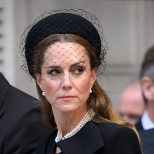 Segundo a fonte, Príncipe William e Kate Middleton estão cada vez mais distantes de um acordo de paz com o Príncipe Harry e Meghan Markle