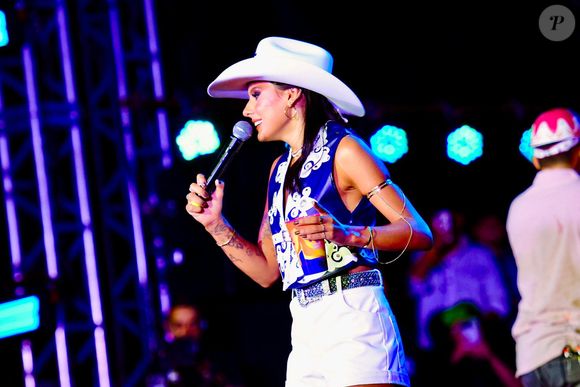 Ana Castela promove seu cruzeiro até 12 de janeiro de 2025