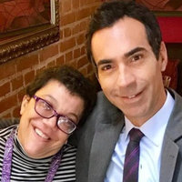 ‘Precisei intervir em situações bem violentas': a comovente relação de César Tralli com irmã mais nova, portadora de síndrome muito rara