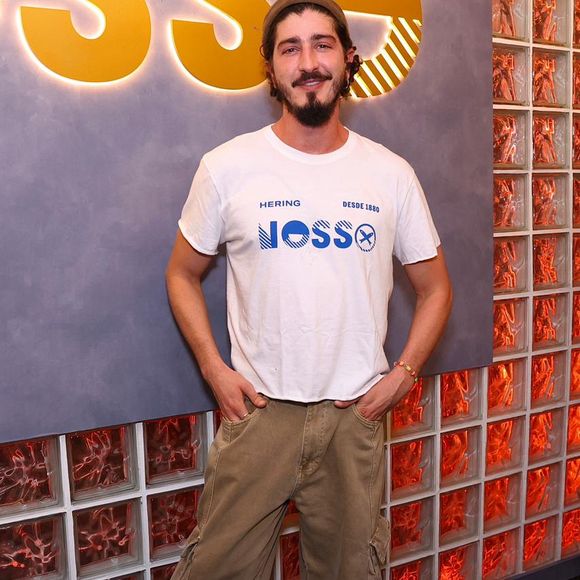 Johnny Massaro é o menino da foto!