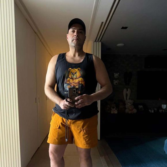 Tiago Abravanel também aliou os remédios emagrecedores em sua rotina para potencializar seu emagrecimento